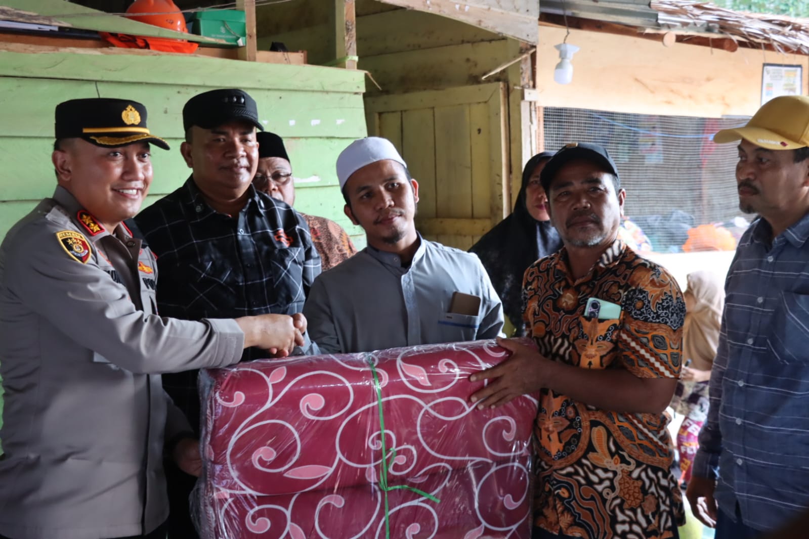 Sinergi Pemkab dan Polres Agara Ringankan Beban Ponpes Darul Mukhlasin Pasca Kebakaran